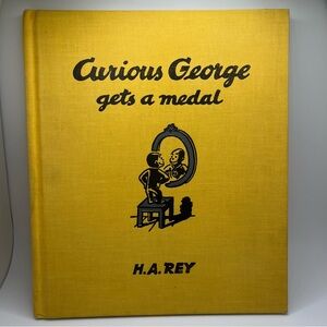 Curious George Gets A Medal 1985 Hardcover 25th Printing